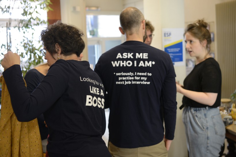 Some of the Co-Searching volunteers gather to exchange